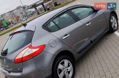 Хетчбек Renault Megane 2011 в Сумах