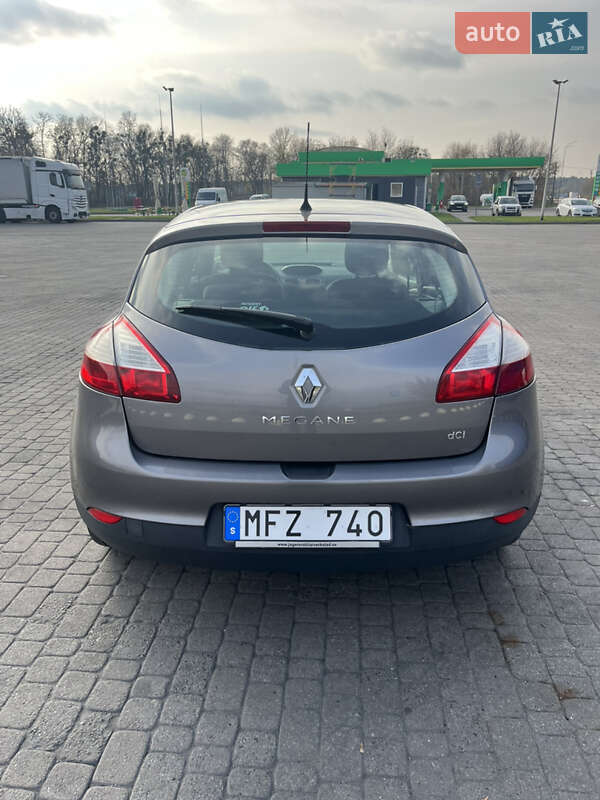 Хэтчбек Renault Megane 2011 в Радивилове