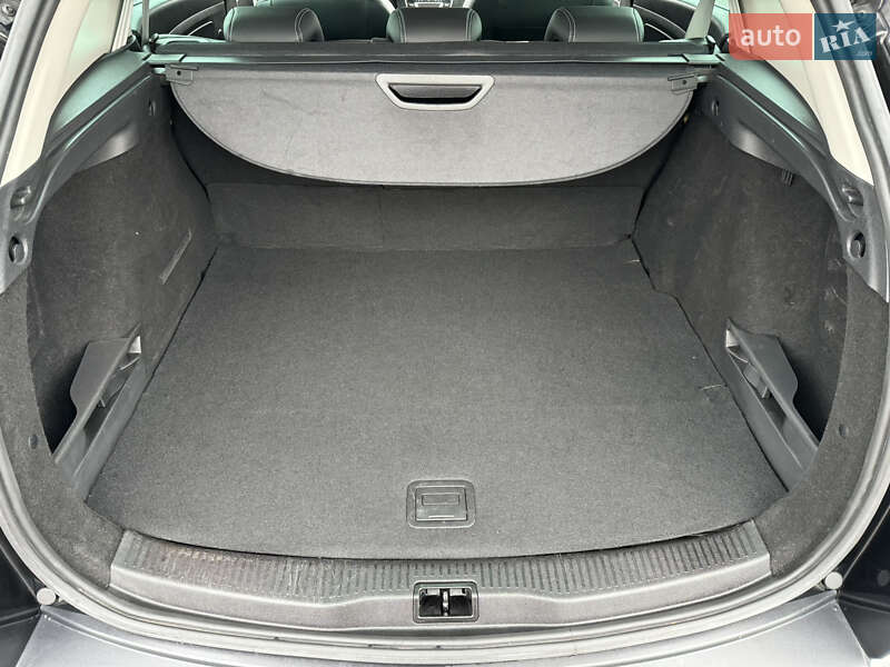 Универсал Renault Megane 2014 в Киеве фото 20 Универсал Renault Megane 2014 в Киеве