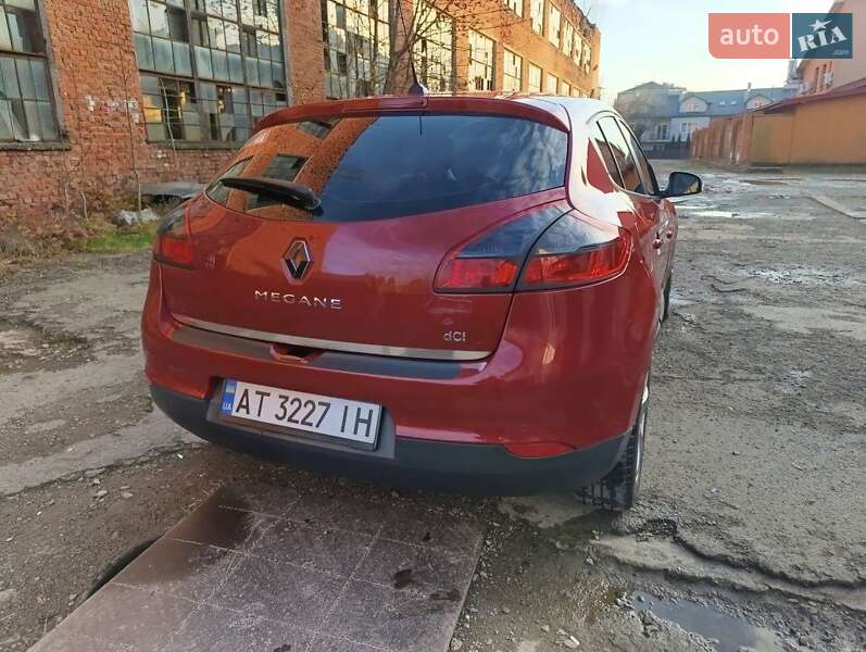 Хэтчбек Renault Megane 2013 в Коломые
