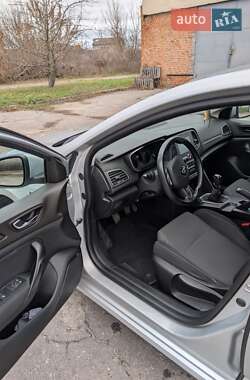 Хэтчбек Renault Megane 2017 в Миргороде