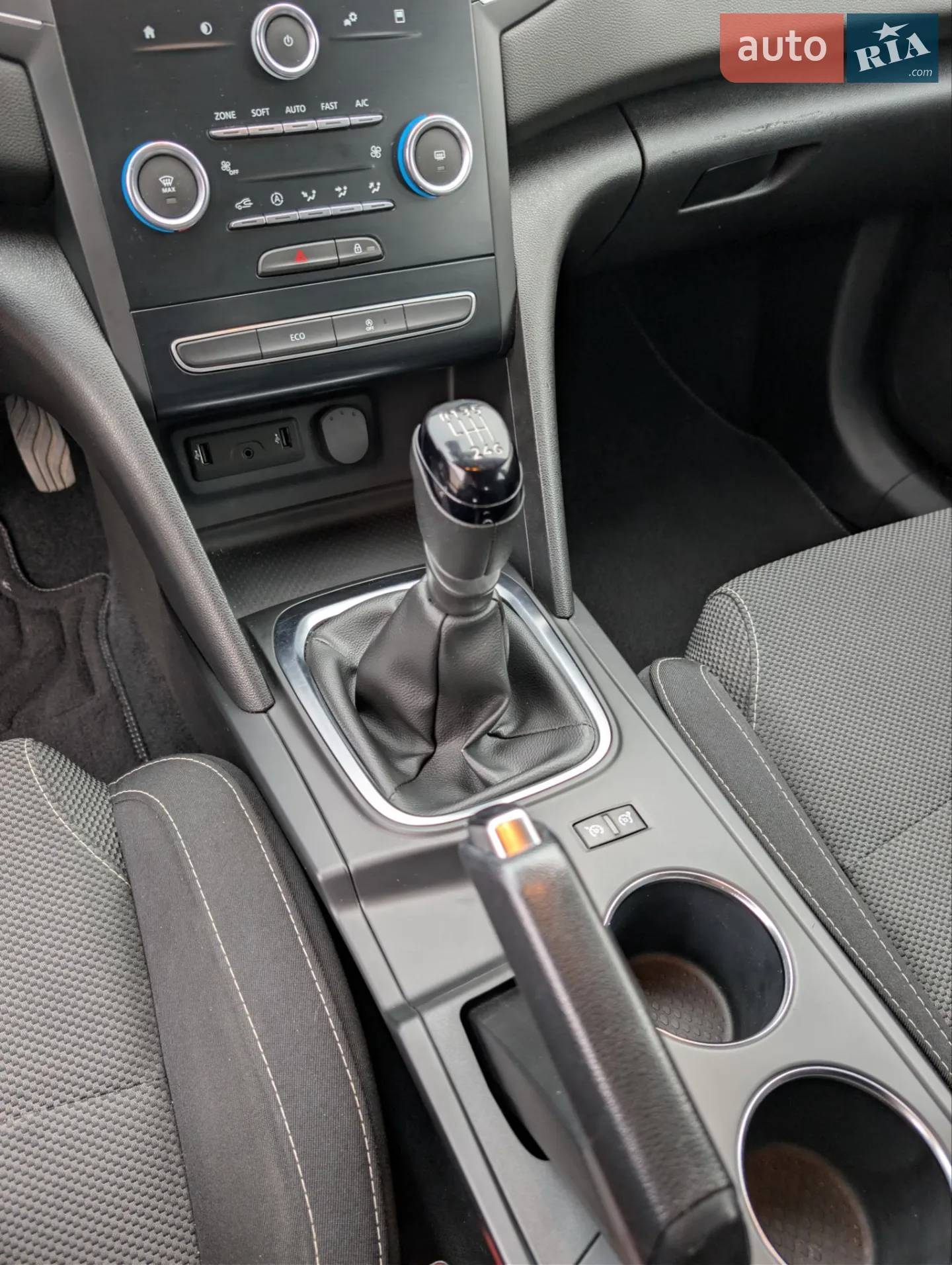 2017 Renault Megane - мініатюра 19