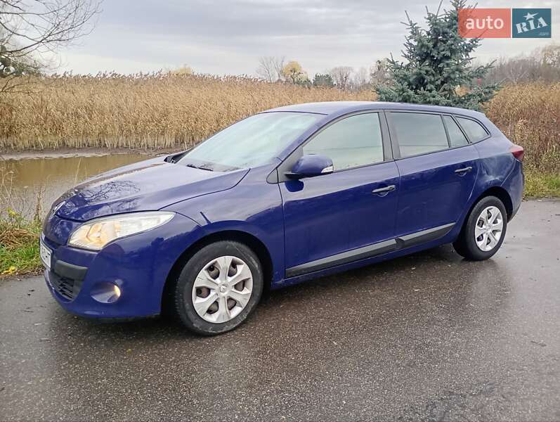 Универсал Renault Megane 2011 в Кременце