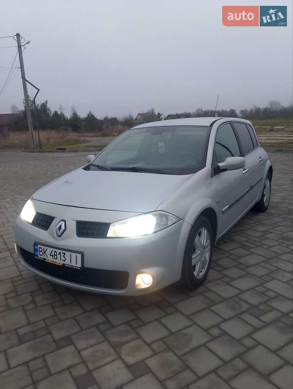 Хэтчбек Renault Megane 2003 в Ровно