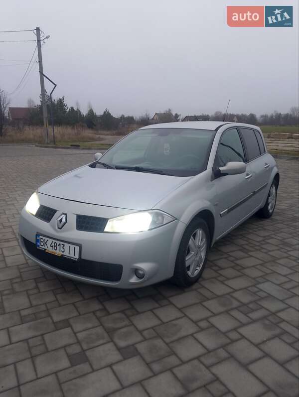 Хэтчбек Renault Megane 2003 в Ровно