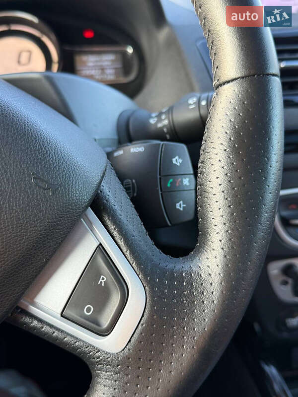 Универсал Renault Megane 2012 в Стрые фото 47 Универсал Renault Megane 2012 в Стрые