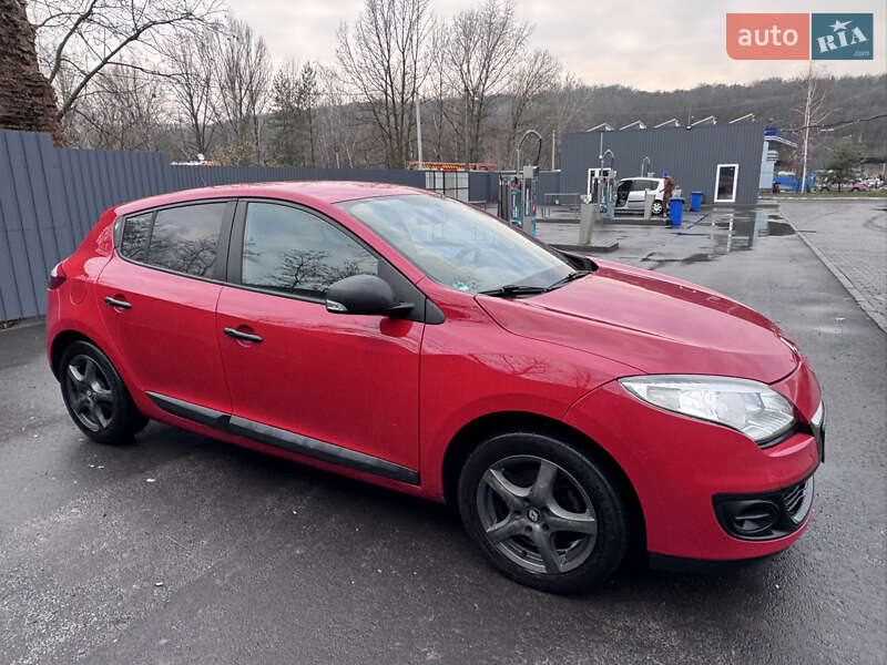 Хэтчбек Renault Megane 2013 в Полтаве