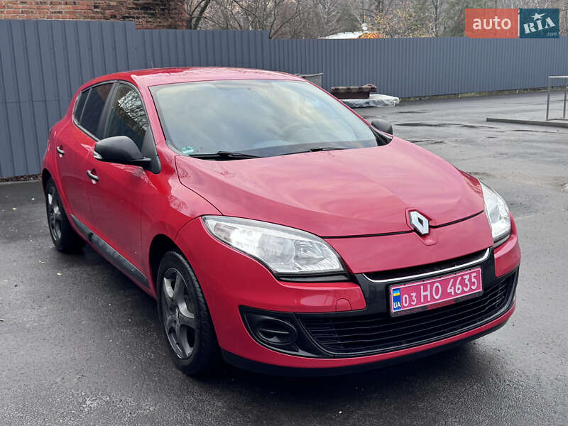 Хэтчбек Renault Megane 2013 в Полтаве