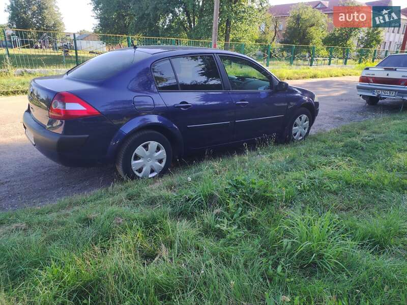 Седан Renault Megane 2004 в Коростышеве