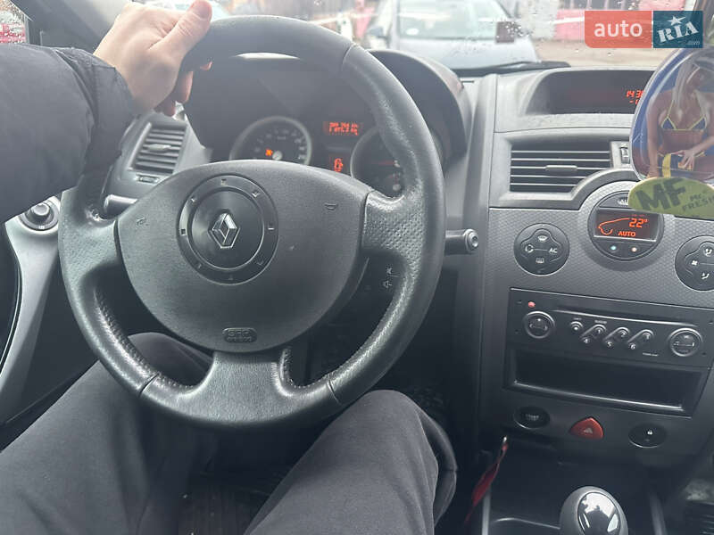Универсал Renault Megane 2004 в Нежине