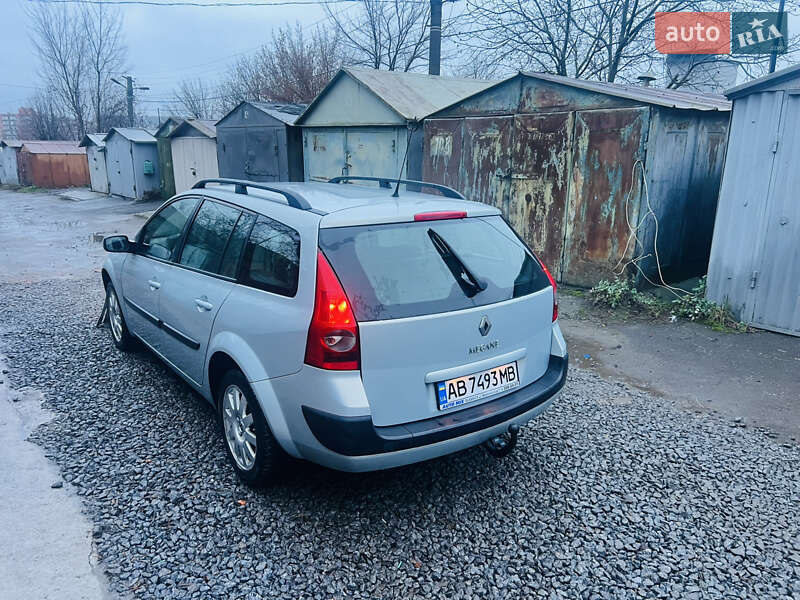 Универсал Renault Megane 2004 в Виннице фото 4 Универсал Renault Megane 2004 в Виннице