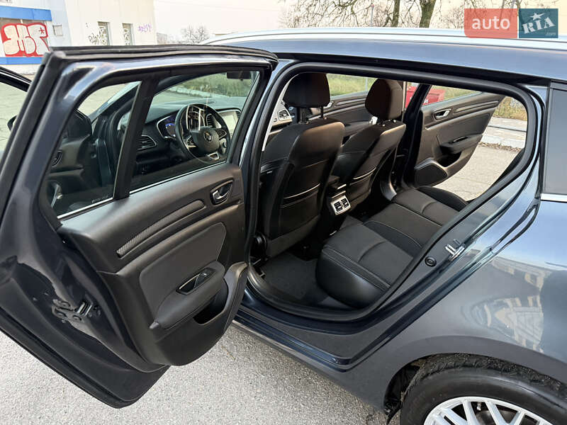 Универсал Renault Megane 2020 в Днепре фото 70 Универсал Renault Megane 2020 в Днепре