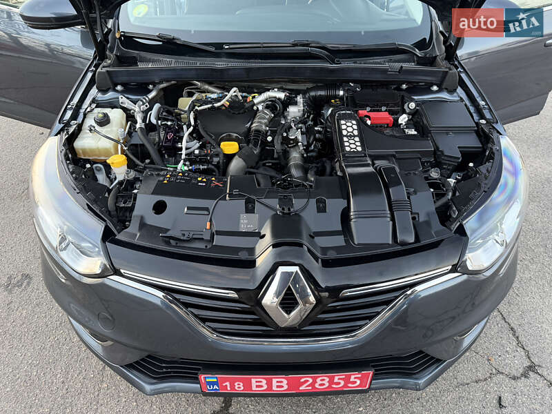 Универсал Renault Megane 2020 в Днепре фото 81 Универсал Renault Megane 2020 в Днепре