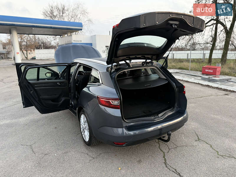 Универсал Renault Megane 2020 в Днепре фото 101 Универсал Renault Megane 2020 в Днепре
