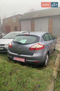 Хетчбек Renault Megane 2009 в Ромнах