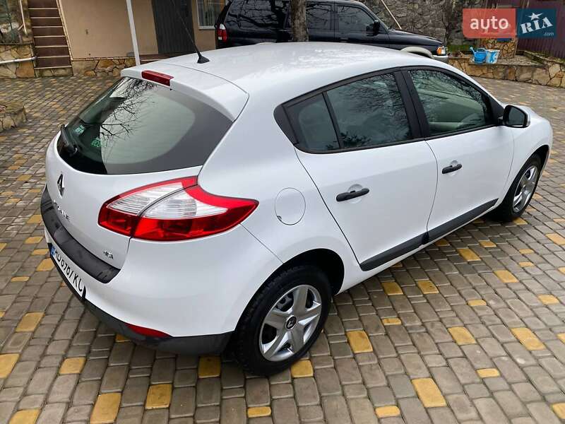 Хэтчбек Renault Megane 2011 в Виннице