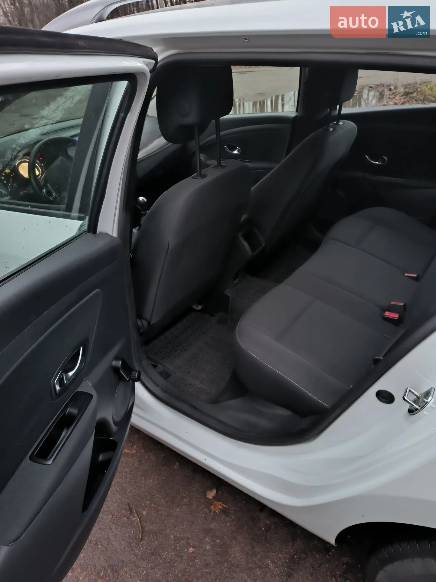 2014 Renault Megane - мініатюра 18