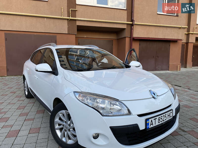 Универсал Renault Megane 2011 в Ивано-Франковске