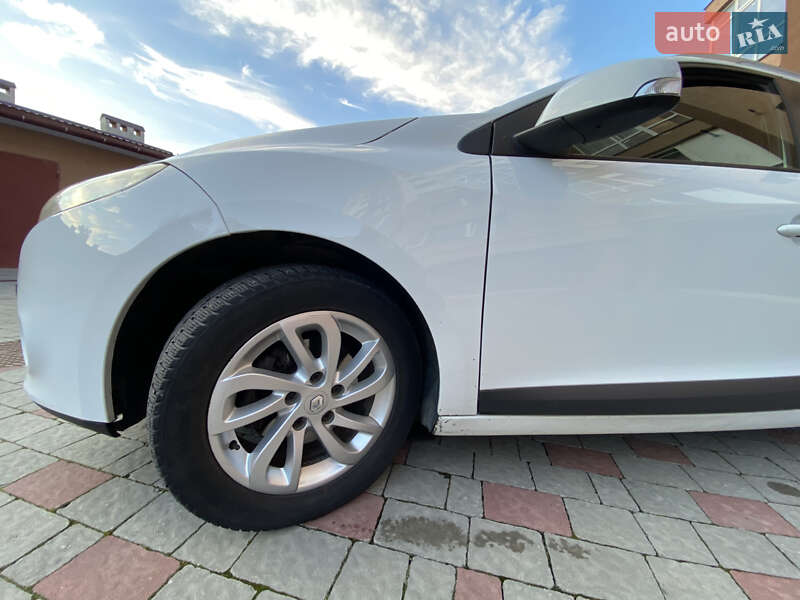 Универсал Renault Megane 2011 в Ивано-Франковске