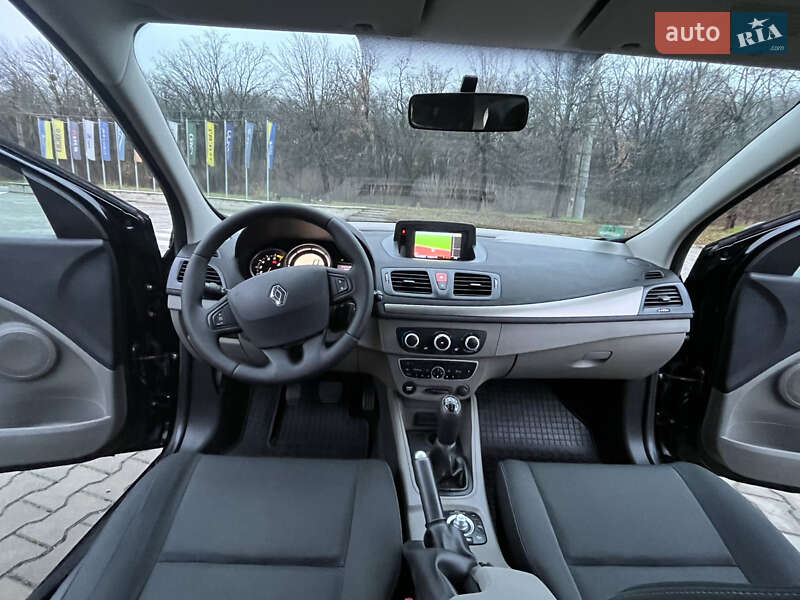 Хэтчбек Renault Megane 2011 в Виннице фото 45 Хэтчбек Renault Megane 2011 в Виннице