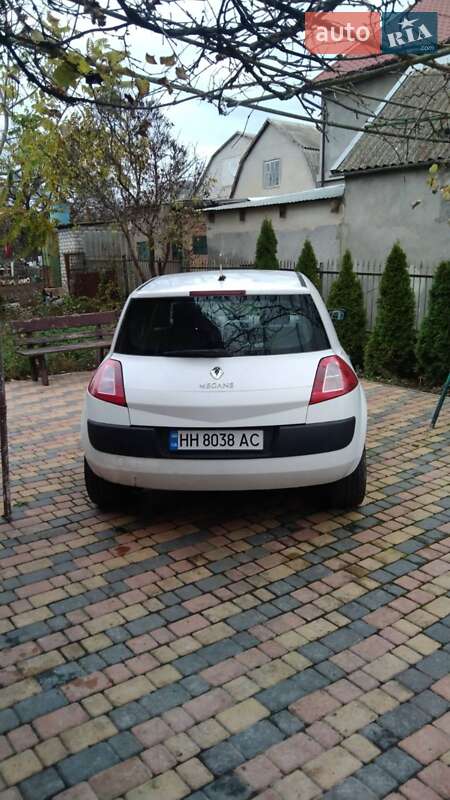 Седан Renault Megane 2003 в Килии