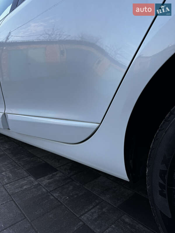 Универсал Renault Megane 2013 в Полтаве фото 8 Универсал Renault Megane 2013 в Полтаве