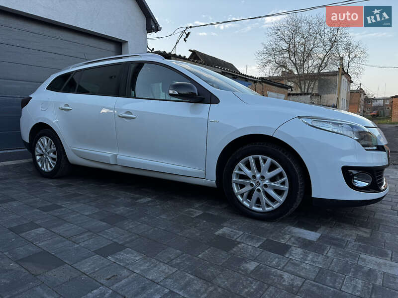 Универсал Renault Megane 2013 в Полтаве фото 12 Универсал Renault Megane 2013 в Полтаве
