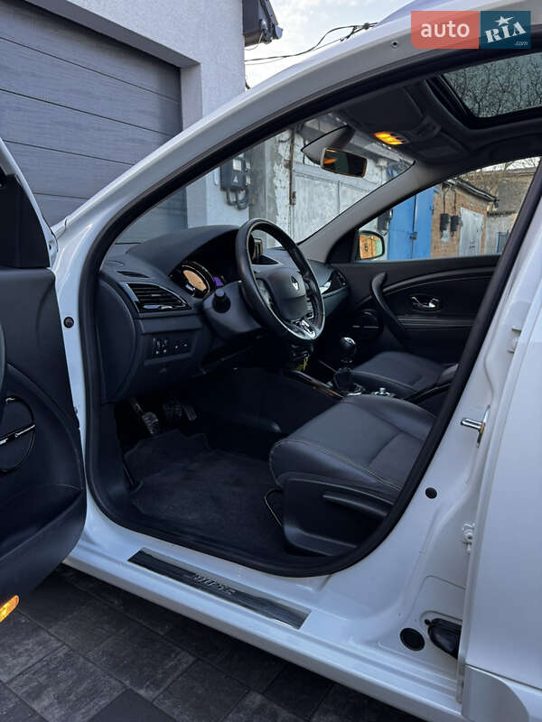 Универсал Renault Megane 2013 в Полтаве фото 27 Универсал Renault Megane 2013 в Полтаве