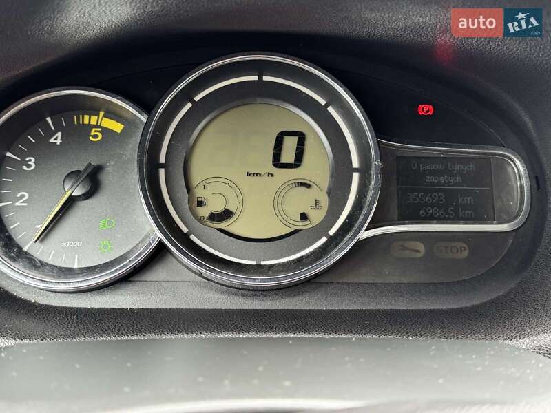 Универсал Renault Megane 2012 в Мервичах