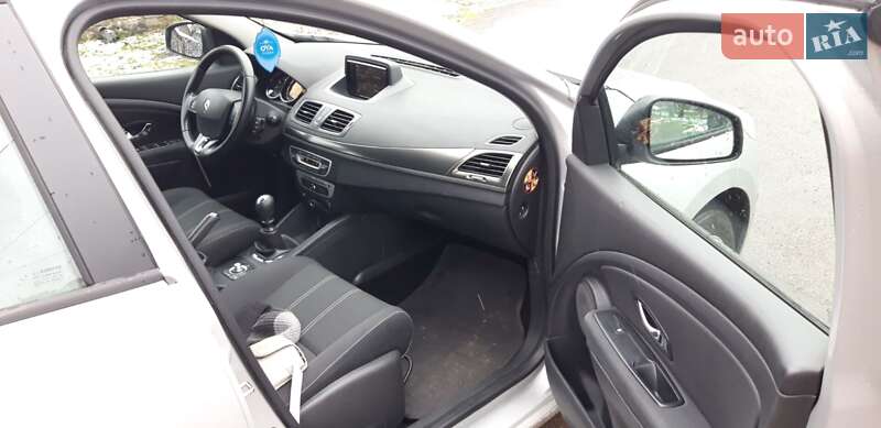 Хэтчбек Renault Megane 2014 в Луцке фото 10 Хэтчбек Renault Megane 2014 в Луцке