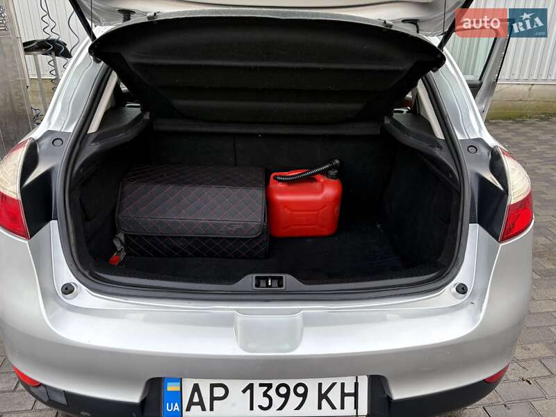 Хэтчбек Renault Megane 2008 в Запорожье