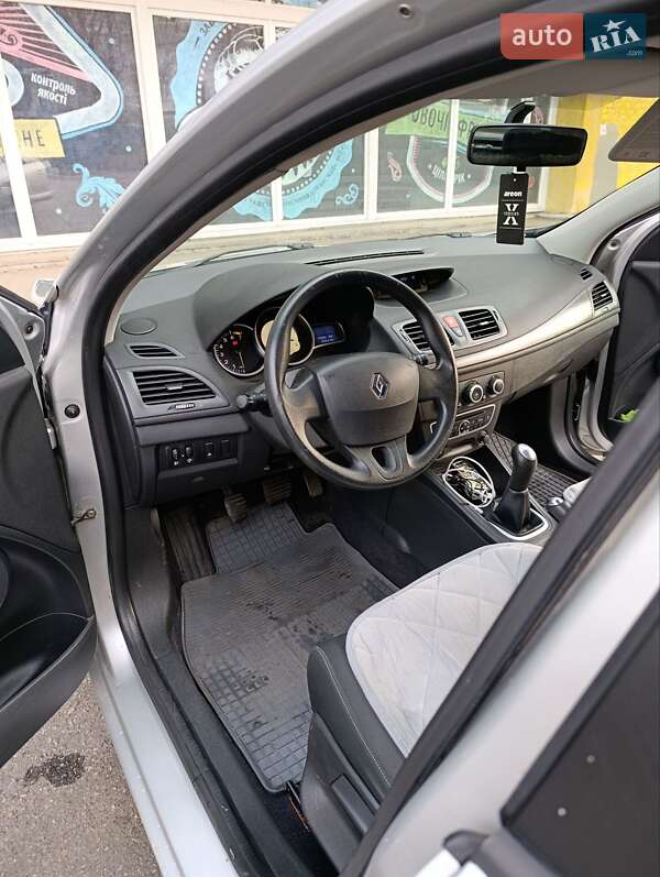 Хэтчбек Renault Megane 2008 в Запорожье