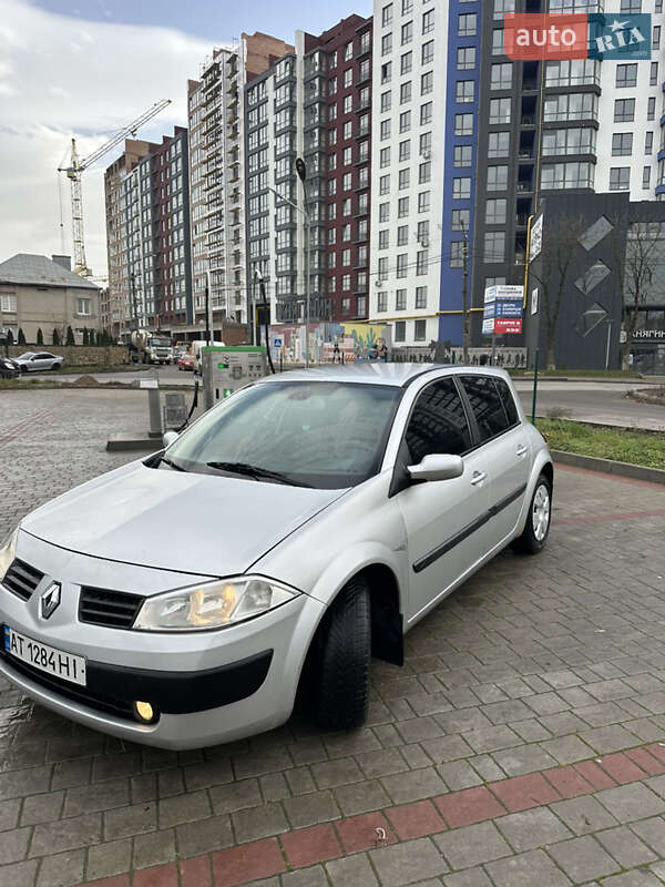 Хэтчбек Renault Megane 2004 в Ивано-Франковске