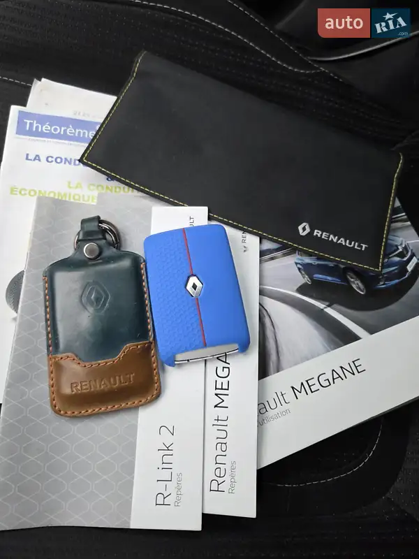 Универсал Renault Megane 2017 в Горишних Плавнях документ