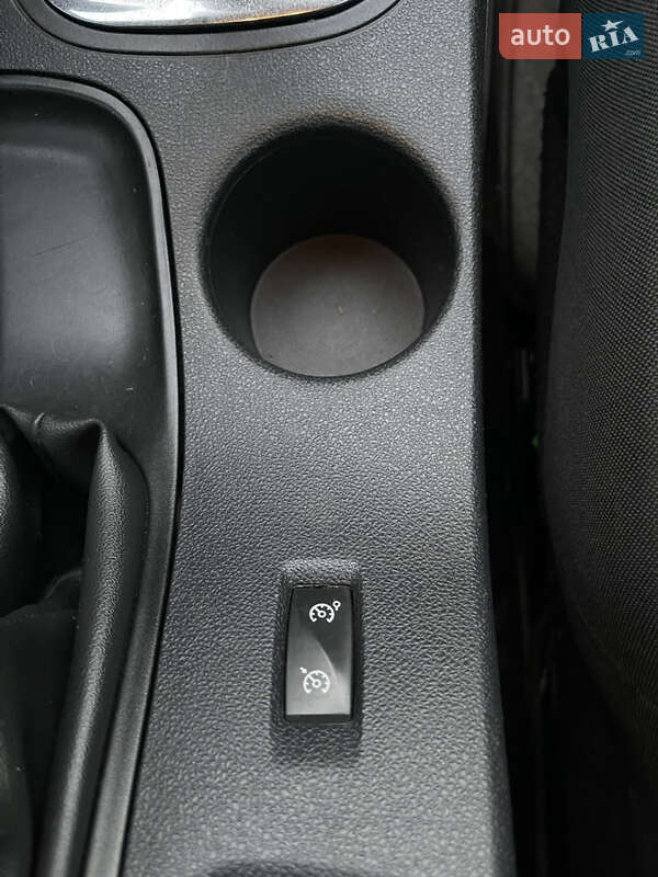 Универсал Renault Megane 2014 в Запорожье фото 29 Универсал Renault Megane 2014 в Запорожье