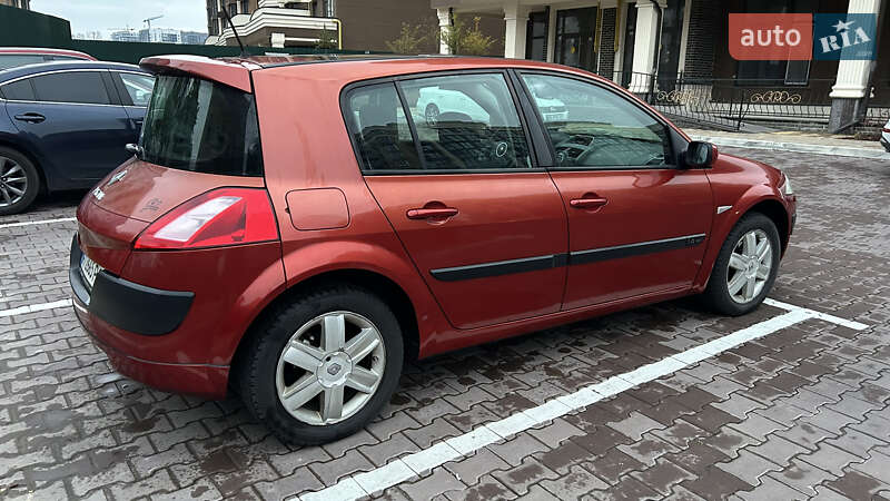 Хэтчбек Renault Megane 2005 в Киеве