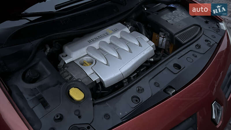 Хэтчбек Renault Megane 2005 в Киеве