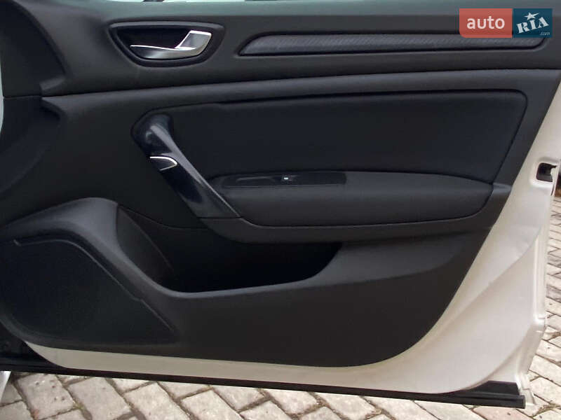 Універсал Renault Megane 2017 в Рівному фото 14 Універсал Renault Megane 2017 в Рівному