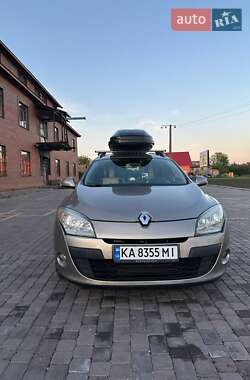 Универсал Renault Megane 2011 в Теофиполе