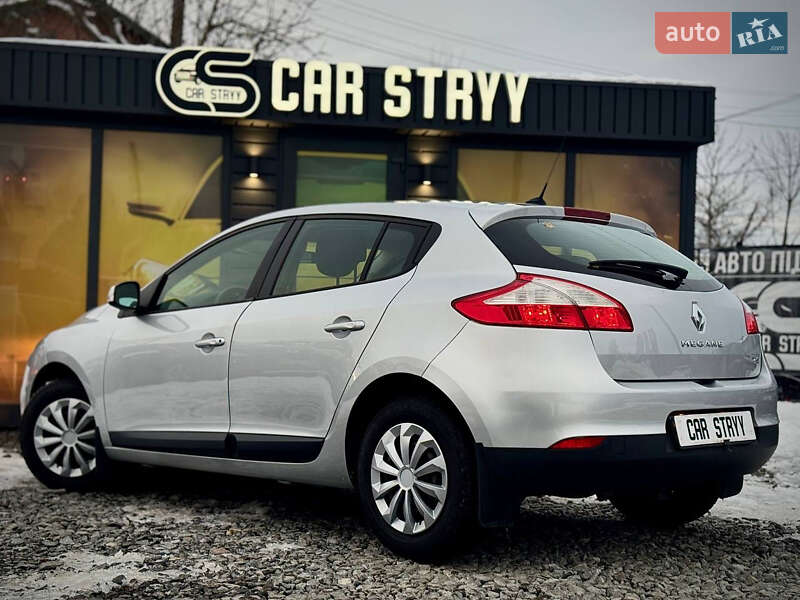 Хэтчбек Renault Megane 2013 в Стрые фото 3 Хэтчбек Renault Megane 2013 в Стрые