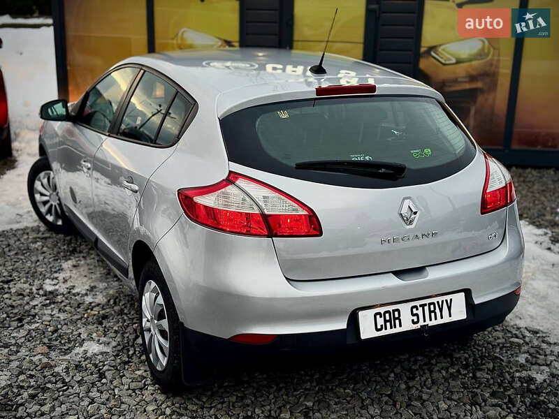 Хэтчбек Renault Megane 2013 в Стрые фото 18 Хэтчбек Renault Megane 2013 в Стрые