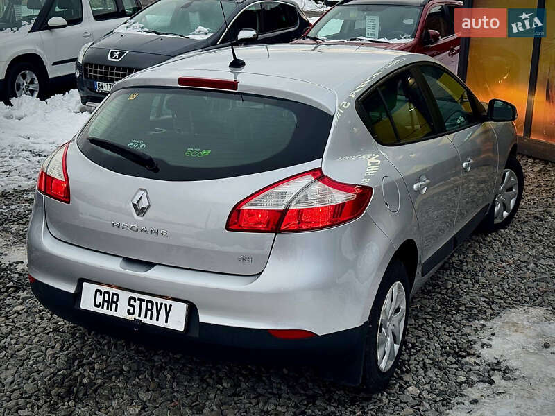 Хэтчбек Renault Megane 2013 в Стрые фото 24 Хэтчбек Renault Megane 2013 в Стрые