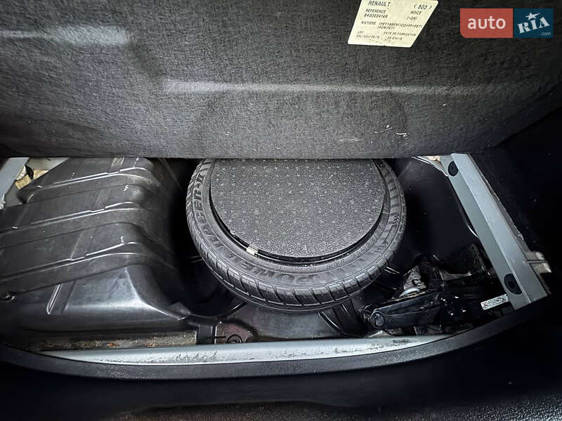 Хэтчбек Renault Megane 2013 в Стрые фото 34 Хэтчбек Renault Megane 2013 в Стрые