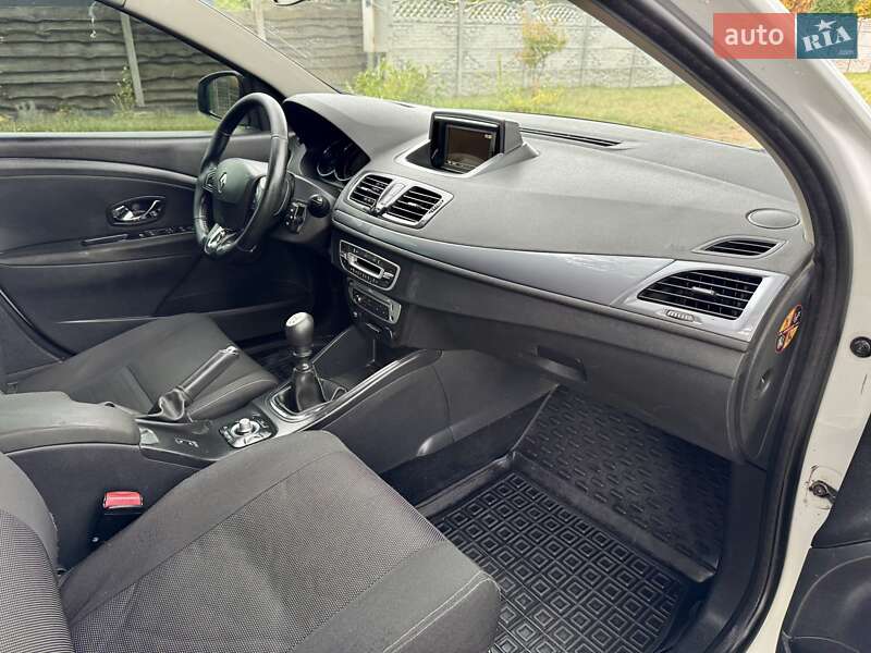 Универсал Renault Megane 2015 в Киеве