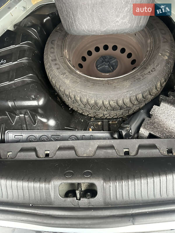 Седан Renault Megane 2004 в Киеве