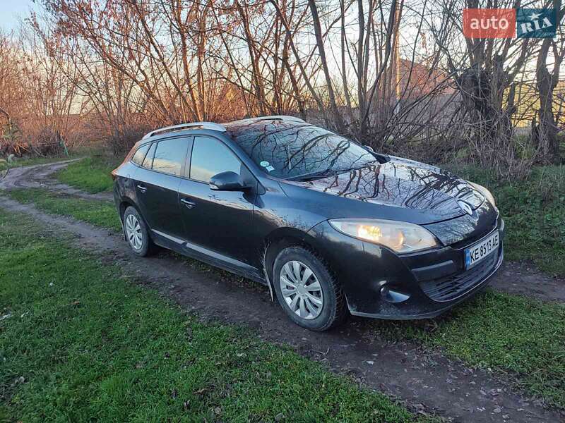 Хэтчбек Renault Megane 2010 в Каменском