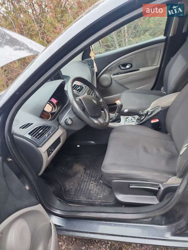 Хэтчбек Renault Megane 2010 в Каменском