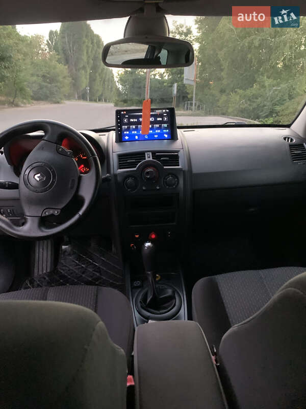 Универсал Renault Megane 2004 в Каменском
