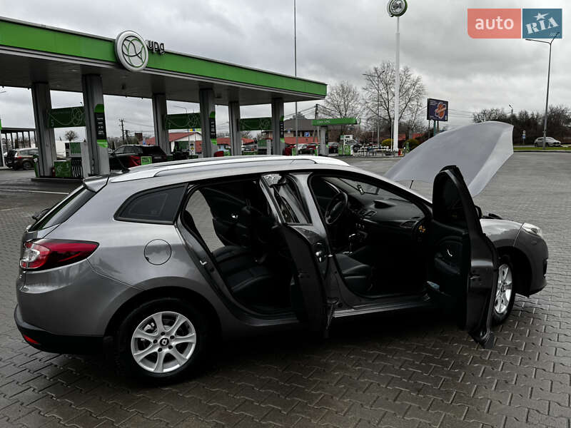 Универсал Renault Megane 2014 в Киеве