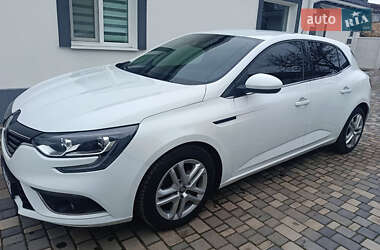 Хэтчбек Renault Megane 2017 в Александрие